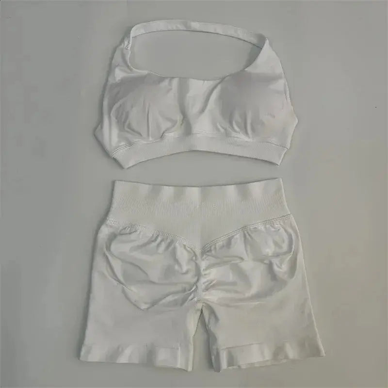 Dfyne Seamless Yoga Set - Impact Scrunch Workout Shorts & Halter Sports Bra, Women’S Fitness Gym Suit for Active Performance Athleisure Summer Clothes