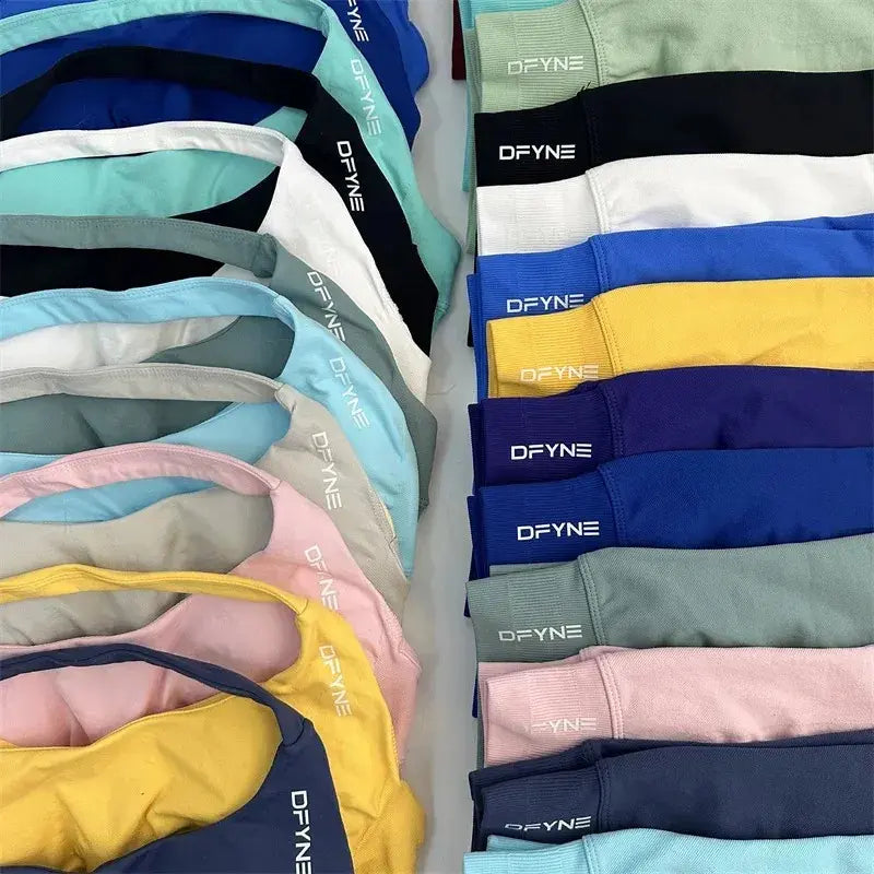 Dfyne Seamless Yoga Set - Impact Scrunch Workout Shorts & Halter Sports Bra, Women’S Fitness Gym Suit for Active Performance Athleisure Summer Clothes